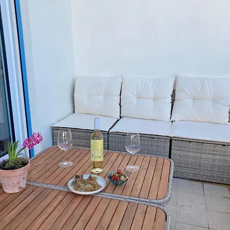 Oasis 2-rooms Flat With Panoramic Sea View - 3rd Floor No Elevator アンティーブ